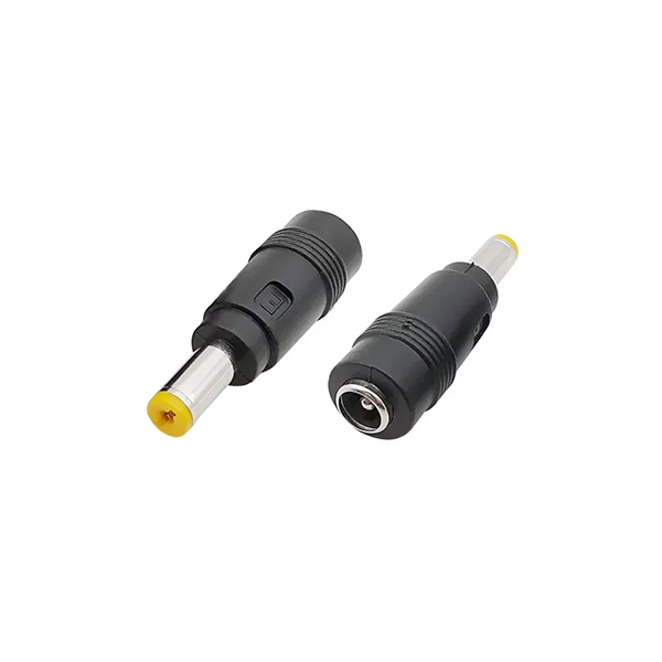 Adaptador 5,5x1,7mm Macho a 5,5x2,1mm Hembra