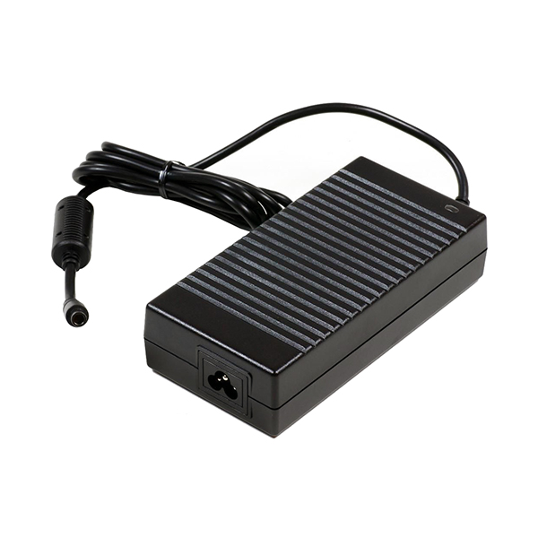 Alimentador ordenador 19,5VDC 150W clavija 7,4x5,0mm pin interno