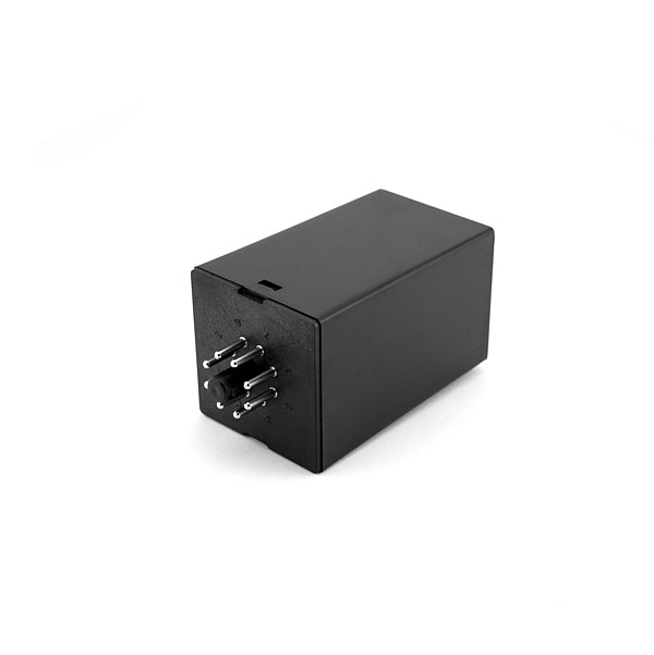 PP050N CAJA CONECTABLE DE OCHO PINS DE NORYL NEGRO (RAL 9005)  78x48x48mm