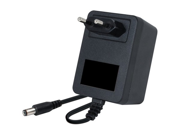 Alimentador Corriente Alterna 18Vac-1Amp jack 5,5x2,1mm