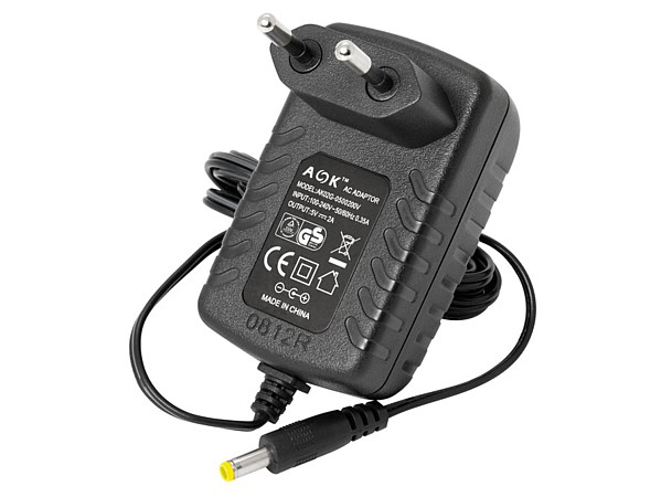 Alimentador 5Vdc/2Amp jack 4,0x1,7mm