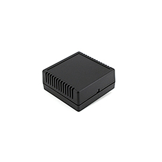 PP073N CAJA PARA SENSOR DE ABS NEGRO (RAL 9005) CON VENTILACIÓN  84x84x36mm