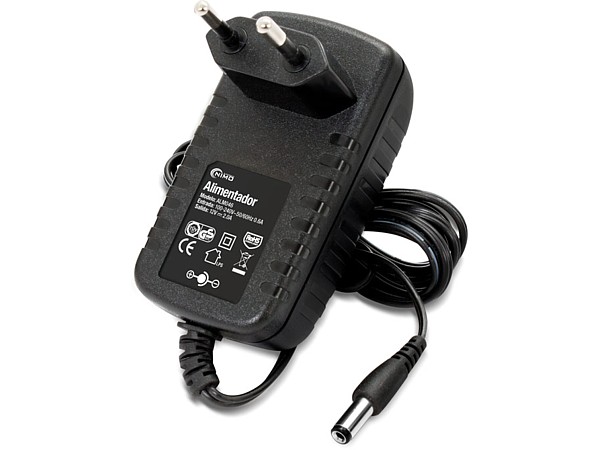 Alimentador 12Vdc/2Amp jack 5,5x2,1/2,5mm