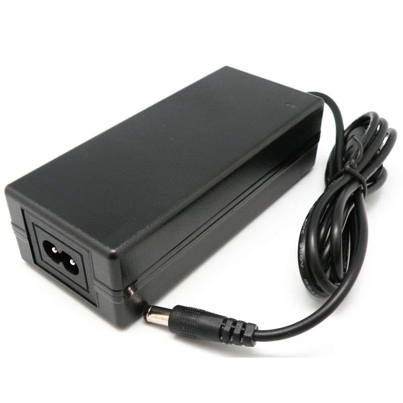 Alimentador 12Vdc/5Amp jack 5,5x2,1mm