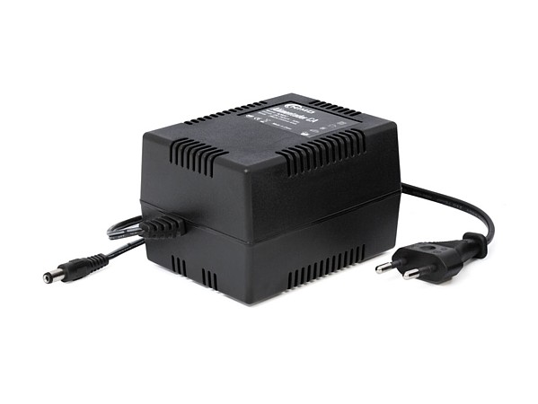 Alimentador Corriente Alterna 24Vac-2Amp jack 5,5x2,1mm